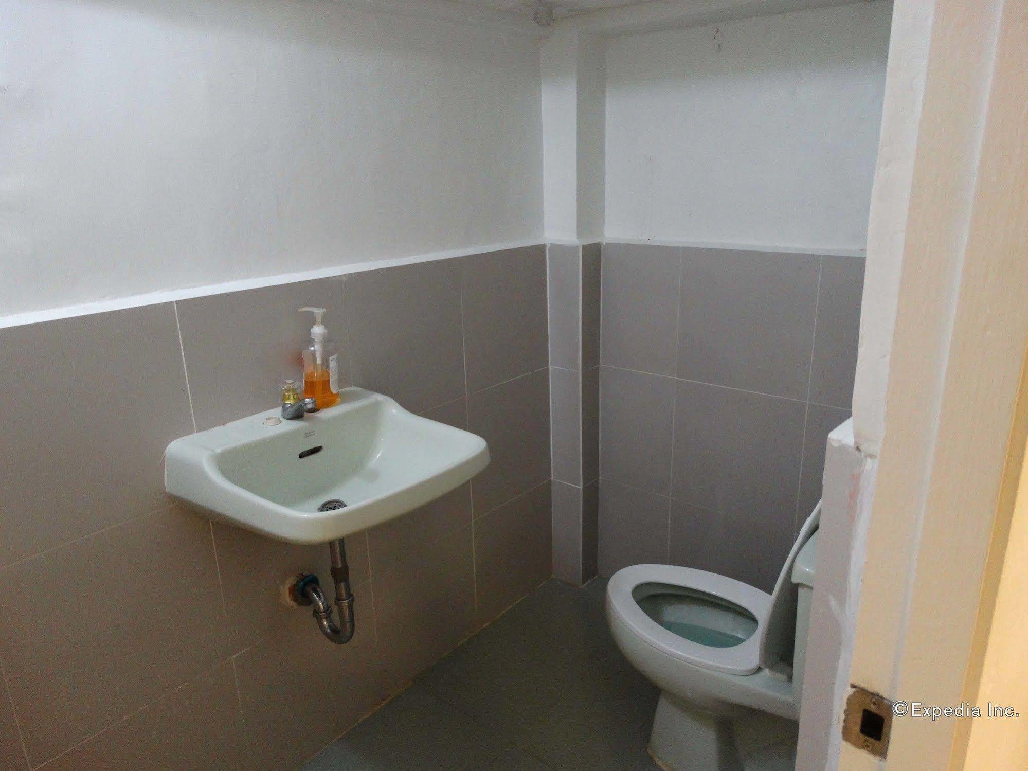 Gaius Inn Manila Ngoại thất bức ảnh